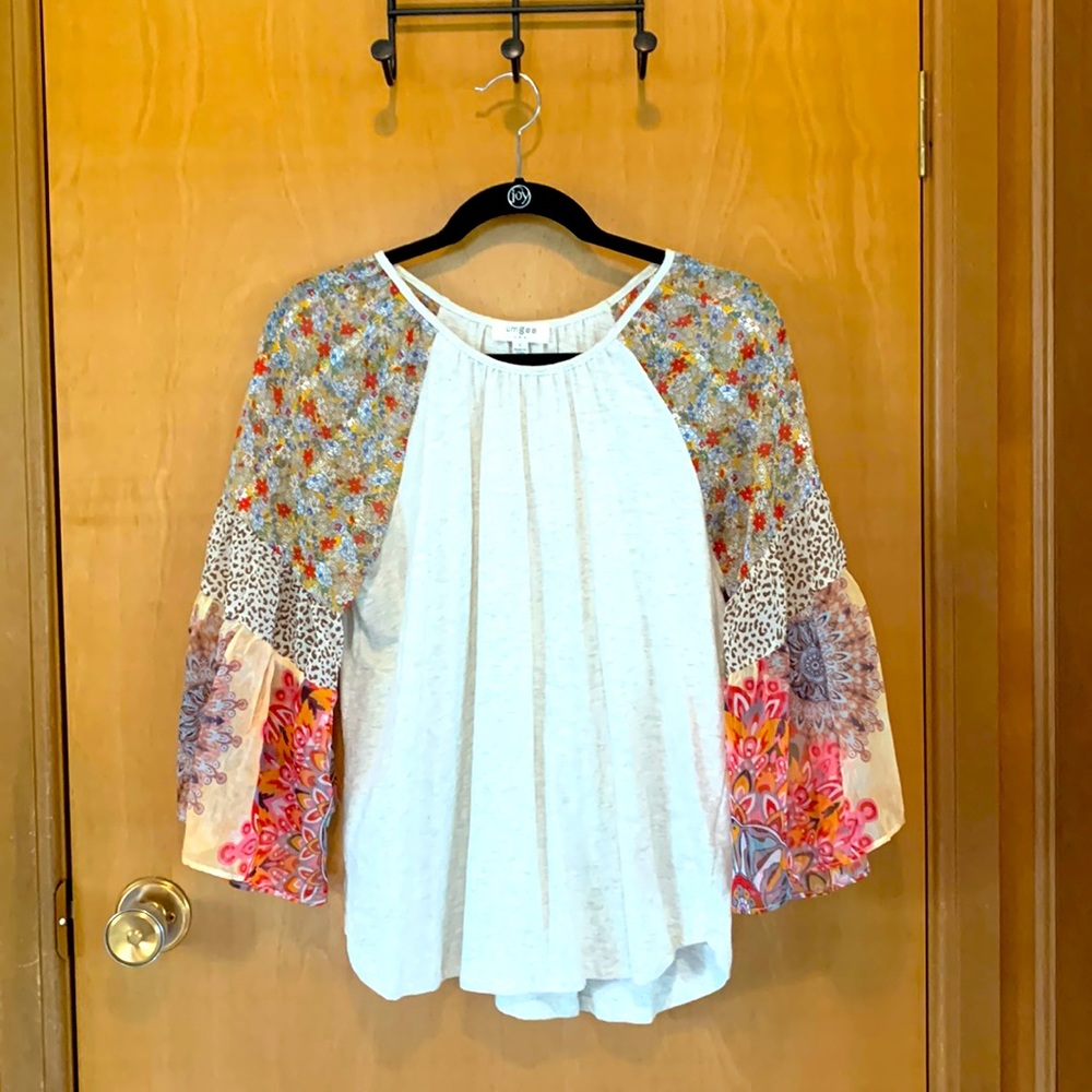 Umgee top, size S, sheer 3/4 length flowy sleeves